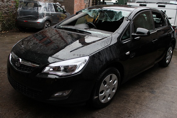 Opel Astra Door Card Front Passengers Side -  - Opel Astra 2012 Petrol 1.6L 2009 - 2015 Manual 5 Speed 5 Door Electric Mirrors, Electric Windows Front, Black Eng Code XER